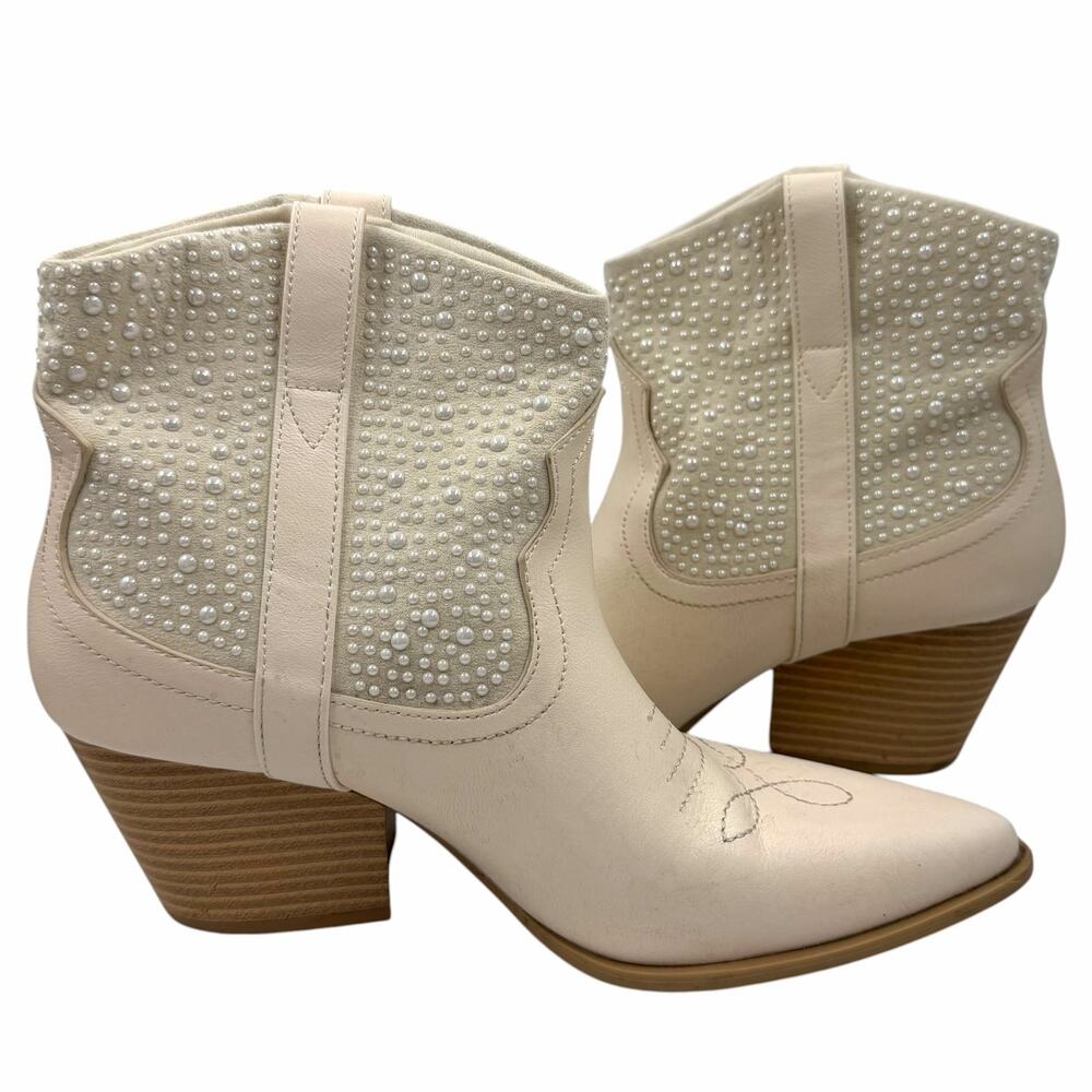 Qupid Vaca Pearl Embellished Western Boots Cream Ivory Cowboy Booties Sz 8.5